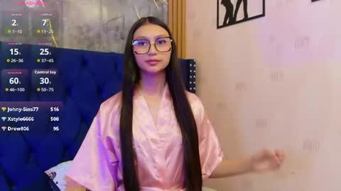 Snapshot of thin_eva chatting on 07.28.26 Eva online show from 07.28.26