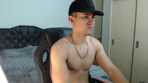 thin_tommy11 online show from 01.31.25