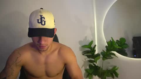 thin_tommy11 online show from 05.01.26