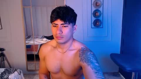 Snapshot of thirstmen_ chatting on 01.06.26 MICHAEL AND CRISS online show from 01.06.26