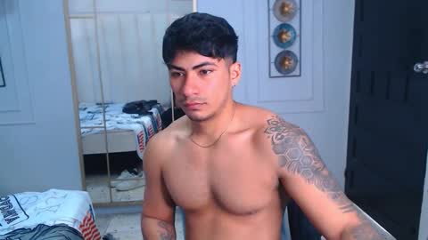 Snapshot of thirstmen_ chatting on 01.17.26 MICHAEL AND CRISS online show from 01.17.26