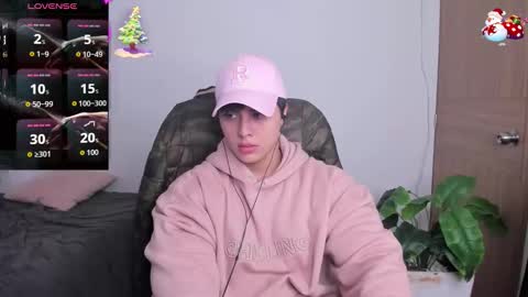 Snapshot of thom_ohtani chatting on 11.17.25 thom_ohtani online show from 11.17.25