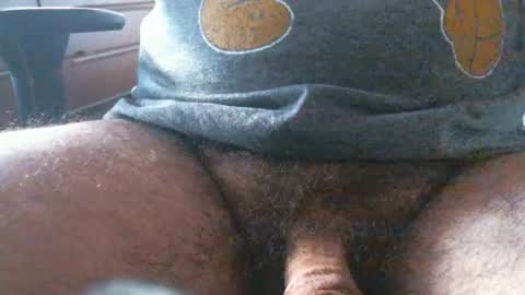 Snapshot of thomas0032 chatting on 11.17.25 thomas0032 online show from 11.17.25