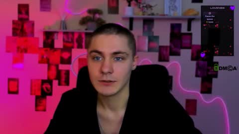 Snapshot of thomas_crow chatting on 02.23.26 thomas_crow online show from 02.23.26