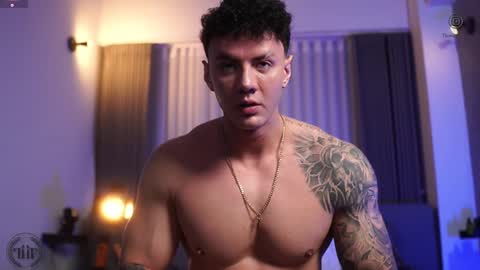 Thomas Falcon online show from 10.11.25