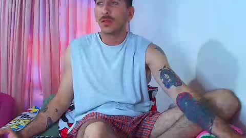 Snapshot of thomas_ks11 chatting on 02.25.25 thomas_ks11 online show from 02.25.25