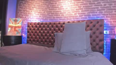 Snapshot of thomas_may4rs chatting on 02.21.25 ---Thomas--- online show from 02.21.25