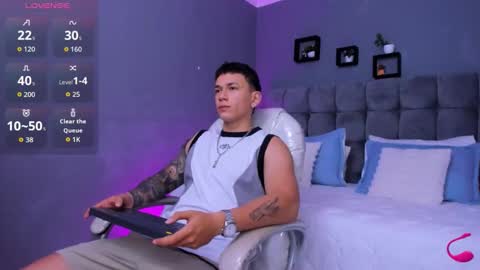 Thomas online show from 11.08.25