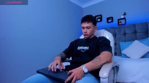 Thomas online show from 11.27.25