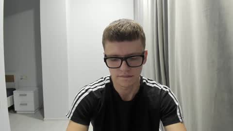 Snapshot of thomas_shelbivip chatting on 12.03.24 Tomas online show from 12.03.24