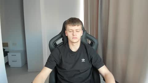 Snapshot of thomas_shelbivip chatting on 01.15.25 Tomas online show from 01.15.25