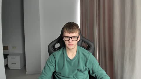 Snapshot of thomas_shelbivip chatting on 01.25.25 Tomas online show from 01.25.25