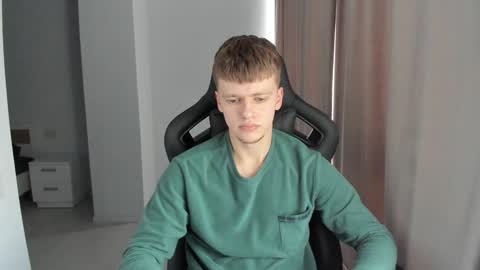 Snapshot of thomas_shelbivip chatting on 01.26.25 Tomas online show from 01.26.25