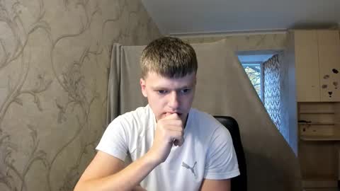 Snapshot of thomas_shelbivip chatting on 10.12.25 Tomas online show from 10.12.25