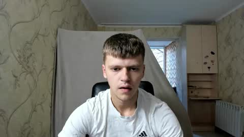 Snapshot of thomas_shelbivip chatting on 10.18.25 Tomas online show from 10.18.25