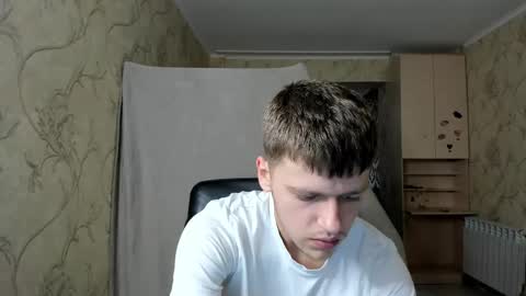 Snapshot of thomas_shelbivip chatting on 10.19.25 Tomas online show from 10.19.25