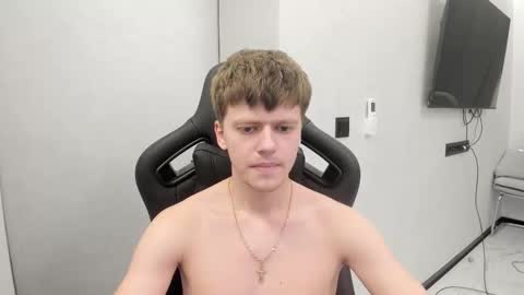 Snapshot of thomas_shelbivip chatting on 02.11.26 Tomas online show from 02.11.26