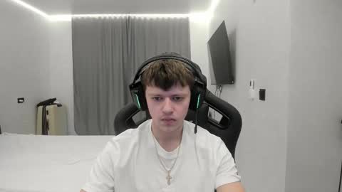 Snapshot of thomas_shelbivip chatting on 02.15.26 Tomas online show from 02.15.26