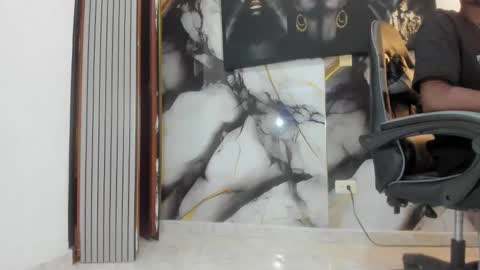 Snapshot of thomas_shelbys chatting on 11.09.25 Thomas online show from 11.09.25