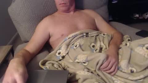 Snapshot of thonglife chatting on 12.02.25 Jonathan online show from 12.02.25