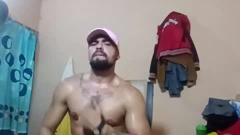 Snapshot of thonybeiio chatting on 09.26.25 thonybeiio online show from 09.26.25