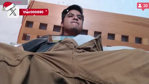 Snapshot of thor0200 chatting on 01.06.25 thor0200 online show from 01.06.25