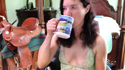 ThornburyRose online show from 05.01.26