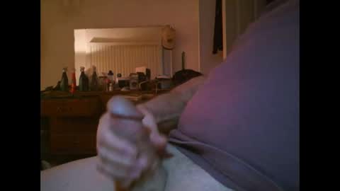 Snapshot of throbbing1 chatting on 09.25.25 throbbing1 online show from 09.25.25