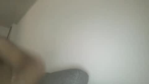 Snapshot of throwawayyourgun chatting on 09.30.25 Luka online show from 09.30.25