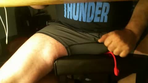 Snapshot of thumperdlj chatting on 11.11.25 Thumper online show from 11.11.25