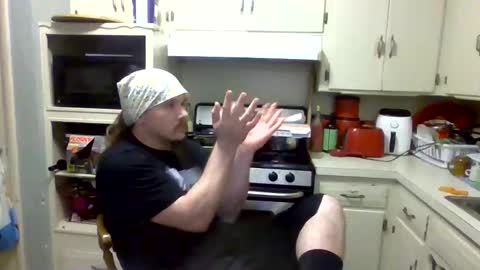 thunder8u42 online show from 10.29.25