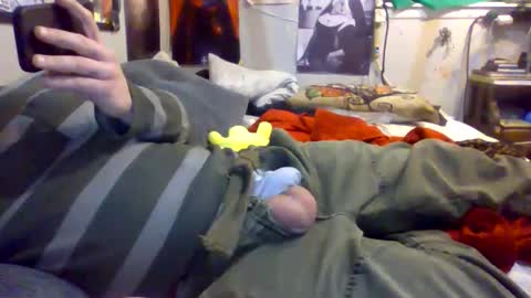 Snapshot of thunder8u42 chatting on 03.08.26 thunder8u42 online show from 03.08.26