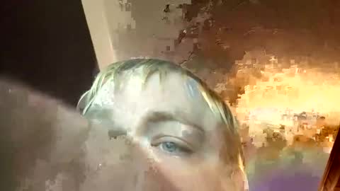 Snapshot of thunderbird2696 chatting on 12.15.25 thunderbird2696 online show from 12.15.25