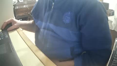 Snapshot of thunderflash73 chatting on 02.19.25 Little Wolf online show from 02.19.25