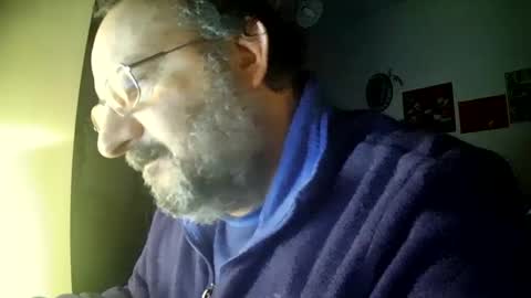 Snapshot of thunderflash73 chatting on 02.22.25 Little Wolf online show from 02.22.25