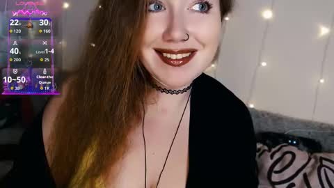 Snapshot of tia_meow chatting on 03.23.26 tiameow online show from 03.23.26