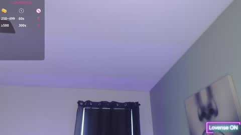Tia Bella online show from 05.03.26