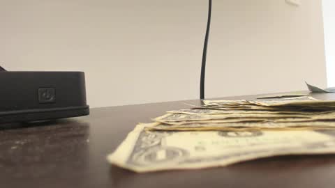 Snapshot of tiago_goez chatting on 09.17.25 santiago online show from 09.17.25