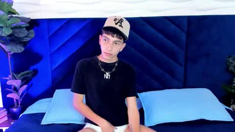 Tiam Muller online show from 10.14.25