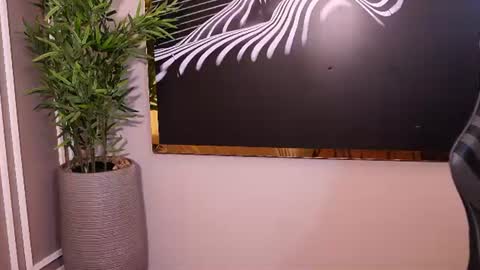 Tian Brooks online show from 06.23.26