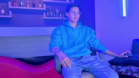   online show from 05.03.26