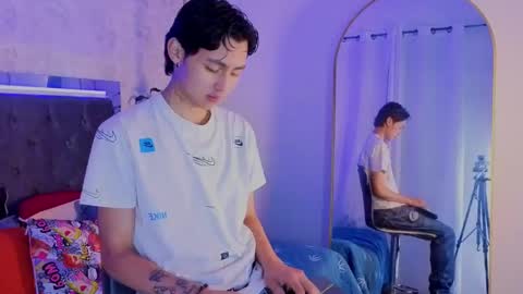 Snapshot of tian_sex chatting on 06.09.26 online show from 06.09.26