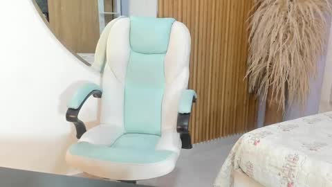 Tiana online show from 09.30.25