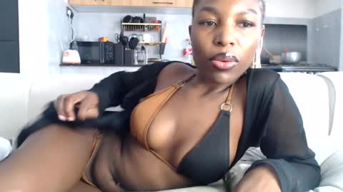 tiana_kay online show from 08.04.26
