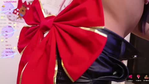 Snapshot of tianale chatting on 12.24.24 Tiana Le online show from 12.24.24