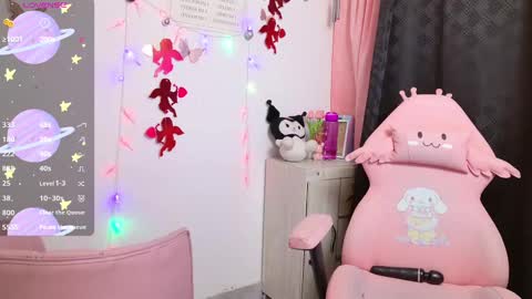 Tiana Le online show from 03.09.25