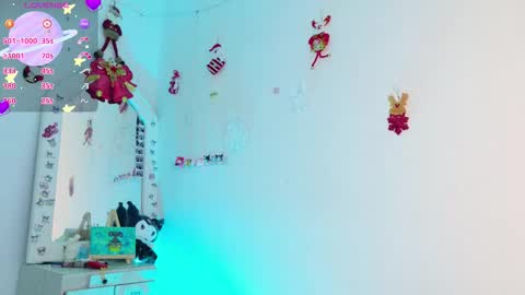 Snapshot of tianale chatting on 11.19.25 Tiana Le online show from 11.19.25