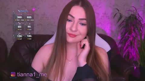 Snapshot of tianna_me chatting on 09.22.25 tianna_me online show from 09.22.25