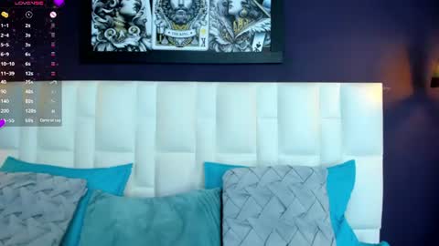 Snapshot of tiara19cute chatting on 06.16.26 tiara19cute online show from 06.16.26