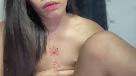 Ms. Tiara online show from 11.26.25